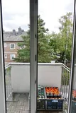 ...kleinem Balkon!