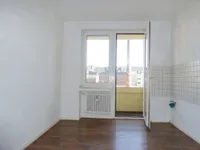 Küche mit Balkon...