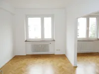 links Esszimmer, rechts Wohnzimmer