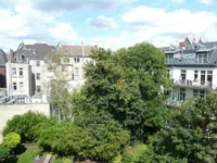 Fensterblick in Oberkassels Innenhöfe