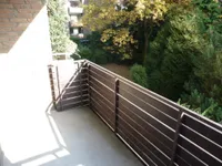 Überdachter Balkon