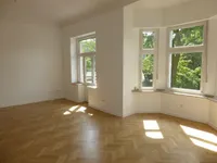 Großzügiges Wohnzimmer