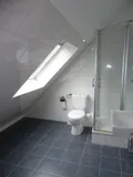 2. Bad mit Dusche