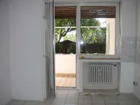 Küche mit Balkon...