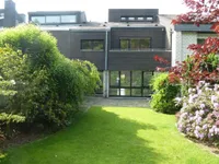 Haus vom Garten aus