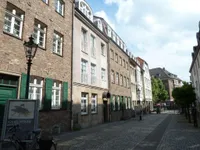 Straßenansicht