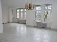 Sehr großzügiges Wohnzimmer