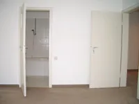 ...Zimmer mit Bad...