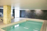 Schwimmhalle