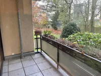 Balkon mit Blick ins Grüne!