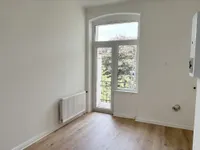 Küche mit kleinem Balkon