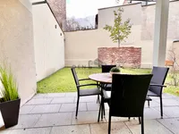 Terrasse mit Garten I