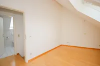 Schlafzimmer (5.OG) II