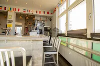 Bar I