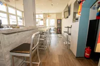 Bar IV