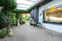 überdachte Terrasse