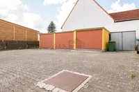 Garagen & Stellplätze