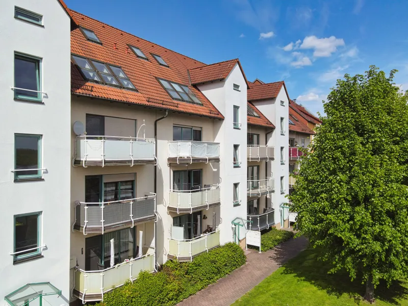 +++ Wohnungspaket in Schkeuditz – 3 attraktive 2-Zimmer-Wohnungen mit Balkon & PKW-Stellplätzen+++