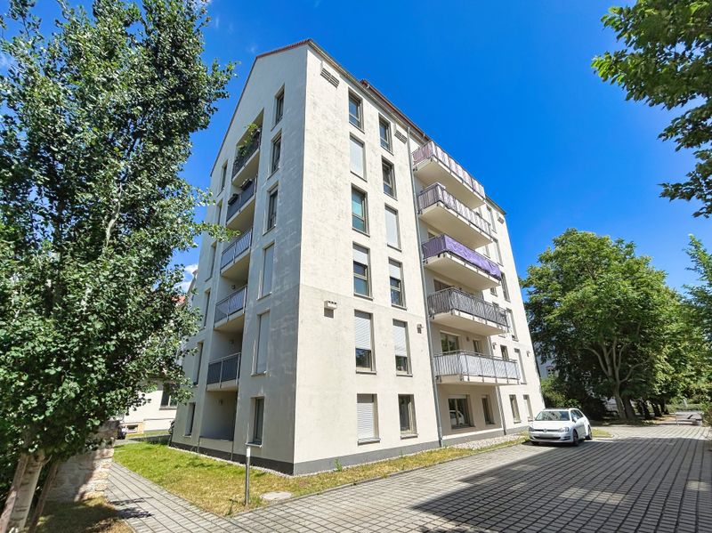 +++ Neubau-Juwel! 3-Zimmer-Wohnung inkl. Stellplatz und S&uuml;d/West-Balkon in Friedrichstadt +++