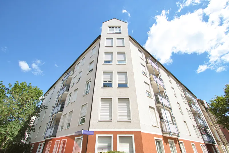 +++ vermietete, helle 3-Zimmerwohnung mit Balkon, Stellplatz und Aufzug im 4. OG in DD-L&ouml;btau +++