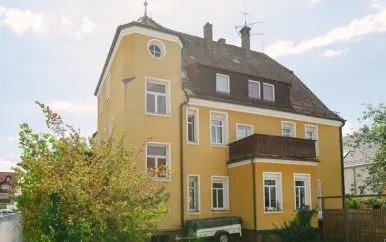 01-Strassenansicht-p2nfp1bucbmten7kjziu0dc4zd72t0gkowvfd2ymt0