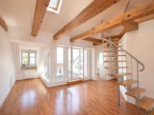 *Wohnen über den Dächern von Fürth!*- Individuelle Dachterrassenwohnung in bester Innenstadtlage
