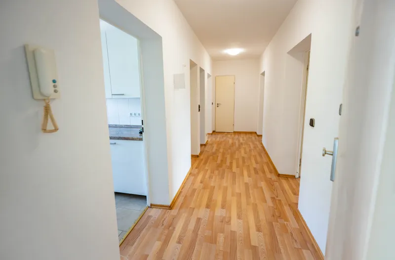 Frei verf&uuml;gbar und vielseitig vermietbar! Drei-Zimmer-Wohnung nahe der Hochschule RheinMain!