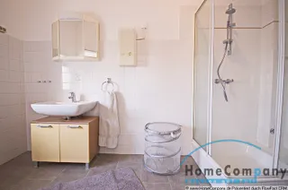 Badezimmeransicht1