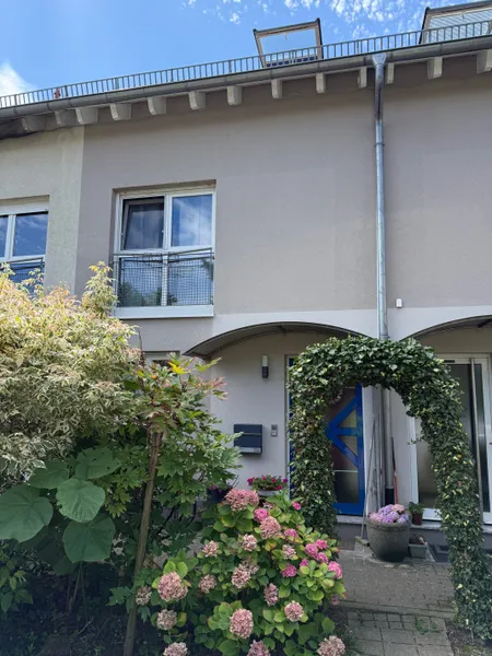 Schönes Reihenhaus in Blankenloch