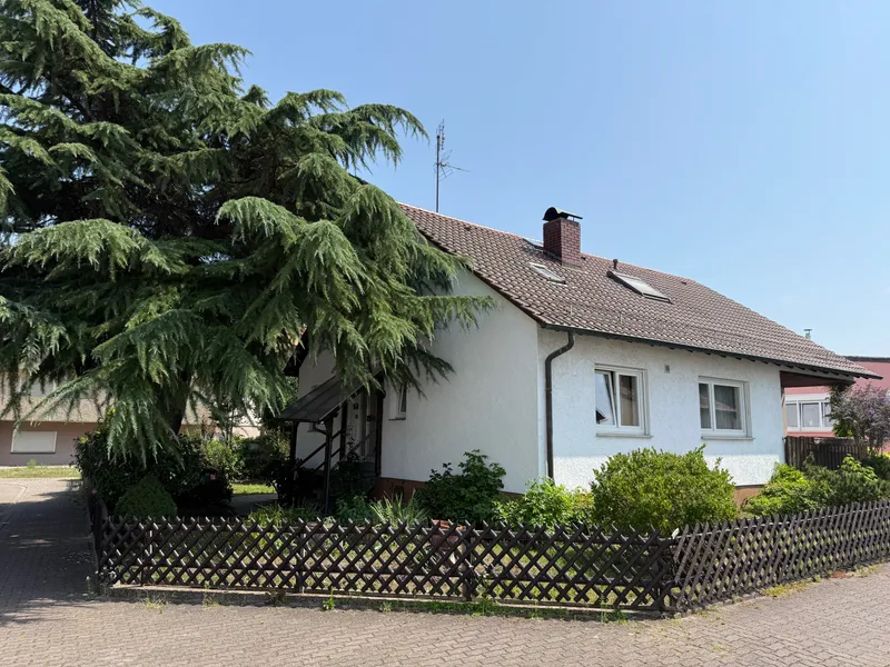 Großes Einfamilienhaus in Toplage in Eggenstein