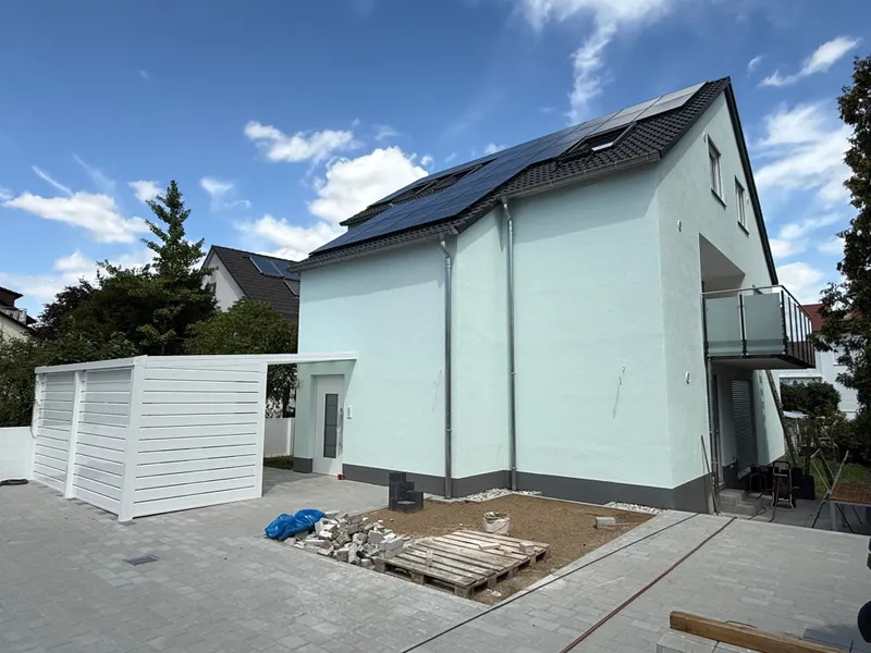 * Neubau * Exklusive 5-Zimmer-Maisonette-Wohnung in Eggenstein