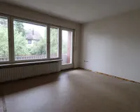 Wohnzimmer mit Balkon im OG