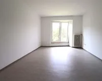 Wohn- und Schlafzimmer