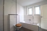 ...mit Wanne 