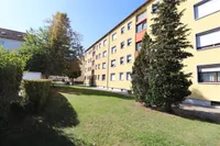 Im Osten Hauseingänge