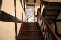 Übergang vom Altbau in Anbau SW