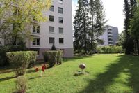 Sehr gepflegte Außenanlagen