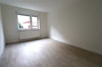 Zimmer einer san. Whg.