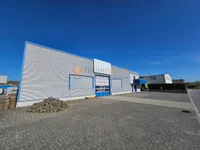 Gewerbe-/ Lagerhalle, ca. 441 m², mit Büro u. Sozialräumen, in 56743 Mendig zu verm.*PROVISIONSFREI*