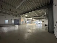Moderne Industriehalle mit Büro- und Sozialflächen – perfekt für Produktion & Lager *PROVISIONSFREI*