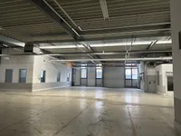 Moderne Industriehalle mit Büro- und Sozialflächen – perfekt für Produktion & Lager *PROVISIONSFREI*