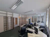 Moderne Industriehalle mit Büro- und Sozialflächen – perfekt für Produktion & Lager *PROVISIONSFREI*