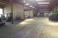 Produktions- und Lagerhalle mit Krananlagen, Büro, 2 Wohnungen und 2K-Lackieranlage *PROVISIONSFREI*