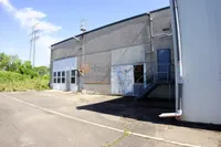 Halle f. Werkstatt/Produktion/Lager, ca. 137 m² + Lagerraum ca. 90 m², in 56626 Andernach zu verm.