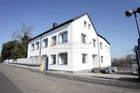 Bürogebäude mit Werkstatt auf ca. 2.200 m² großen Gewerbegrundstück am Rhein PROVISIONSFREI zu verk.