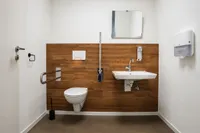 Exklusiv: Moderne Büro-/Praxis-/Einzelhandelsfläche, ca. 330 m², in 55765 Birkenfeld zu vermieten