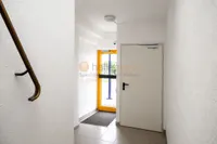 Klimatisiertes Büro im 1. OG mit WCs, ca. 83 m², in 56736 Kottenheim - PROVISIONSFREI - zu vermieten