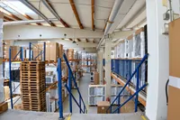 Produktions-/Lagerhalle, ca. 5.750 m², m. Büro u. 100 Stellpl. in 35415 Pohlheim PROVISIONSFREI
