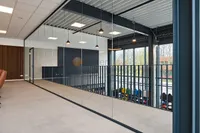 Exklusive Lagerhalle m. Büro, ca. 2.500 m², in 56218 Mülheim-Kärlich PROVSIONSFREI zu vermieten