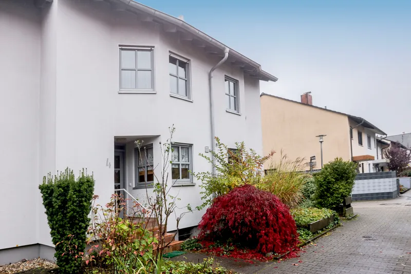 Schöner (Familien)wohnen in top gepflegtem Reihenmittelhaus in Bruchhausen